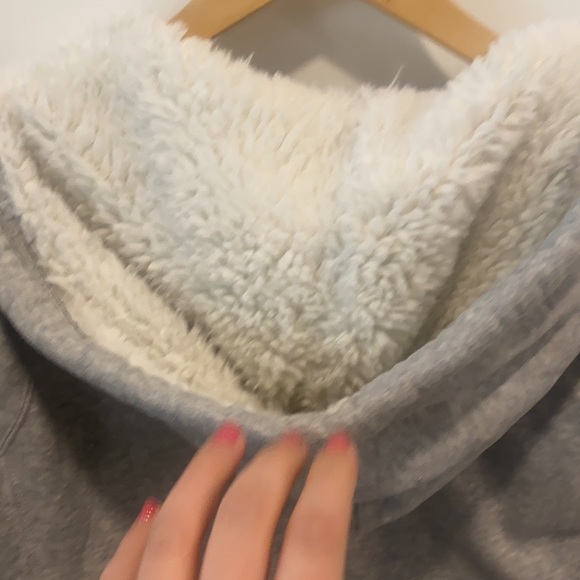 💥3/$20💥 Aeropostale gray zip up hoodie size large - Picture 8 of 13